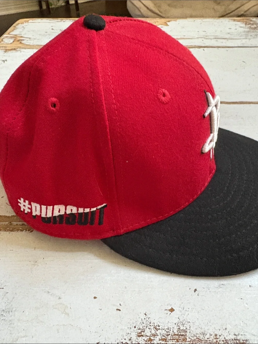 Houston Rockets Red and Black Snapback Hat size 7 1/4, 57.7 cm